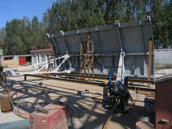 臥式水力翻板閘門設(shè)計(jì)廠家包安裝